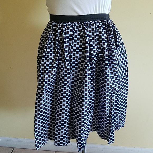 African Print Skirt - Picture 2 of 6